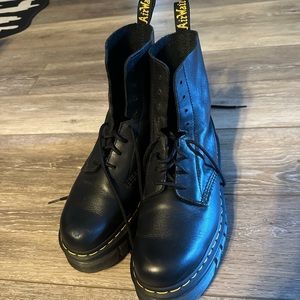 Black Doc Martens Platform US L 10 Euro 42